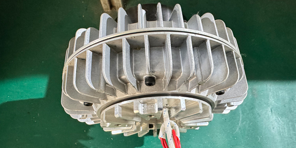 為什么包裝機(jī)設(shè)備選擇磁粉剎車(chē)器運(yùn)行更穩(wěn)定？