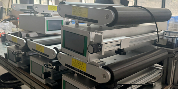 糾偏機(jī)提高90%效率，紡織機(jī)偏離不再煩惱