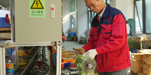 電磁制動(dòng)器如何有效解決減速機(jī)故障問(wèn)題？