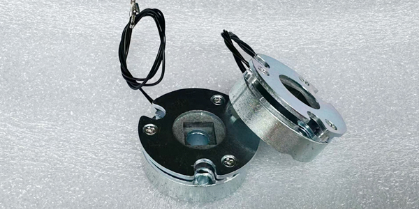 電磁失電制動器